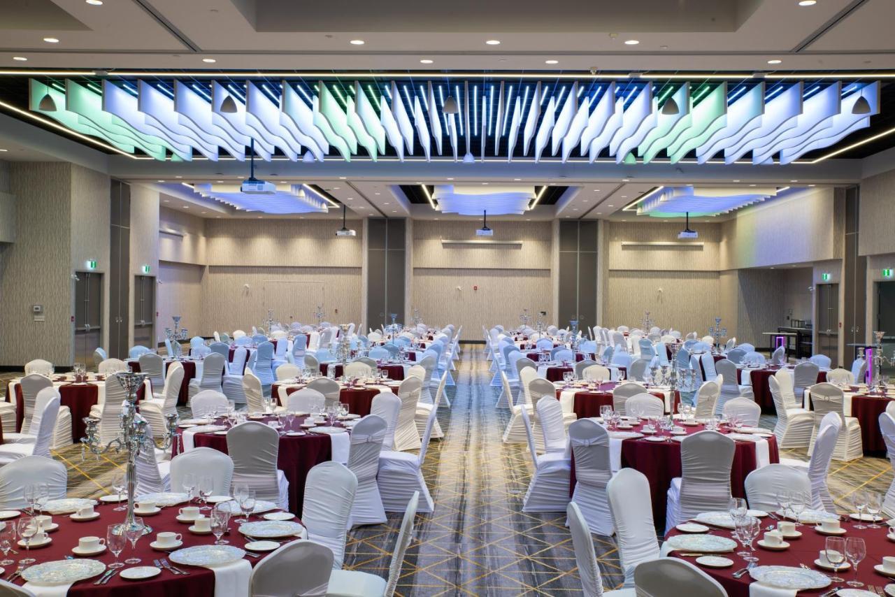 Holiday Inn Edmonton South - Evario Events By Ihg Exterior photo